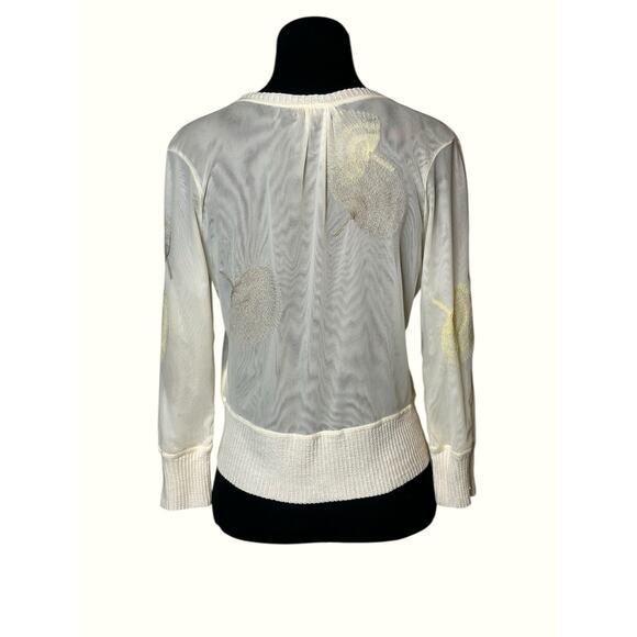 Nic + Zoe Cream Floral Embroidered Button up Sweater size Small - Picture 2 of 16
